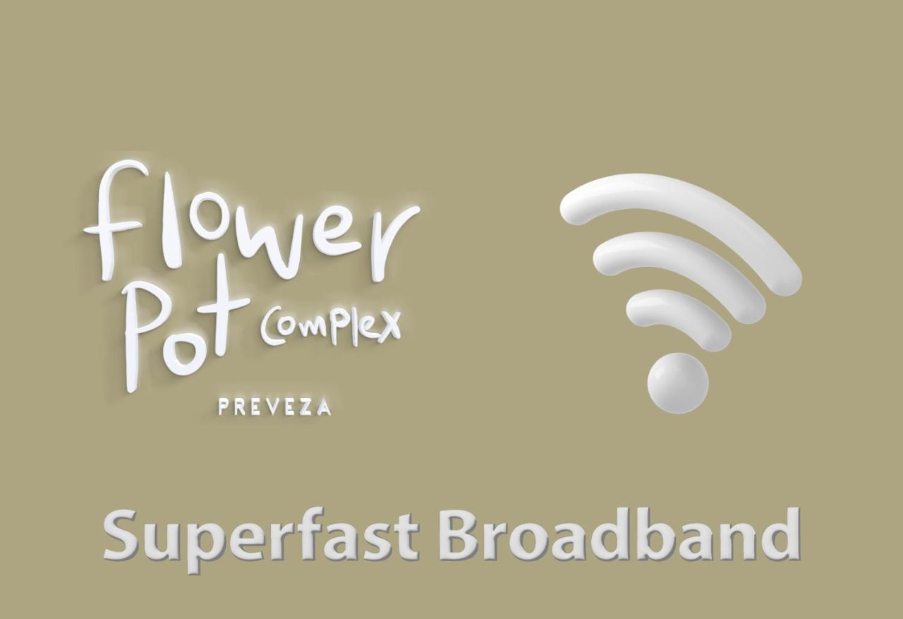 Flower Pot Complex Aparts & Studios! Preveza Esterno foto